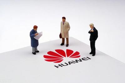 破釜沉舟 任正非告別代理，華為開啟自主創新之路